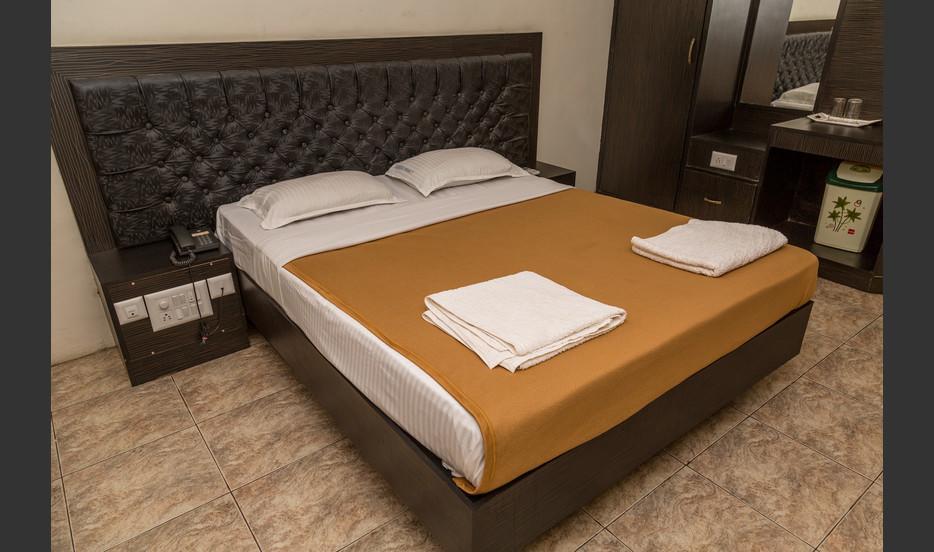 Hotel Sri Ram Residency Удипи Экстерьер фото