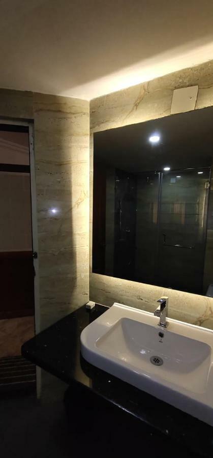 Hotel Sri Ram Residency Удипи Экстерьер фото